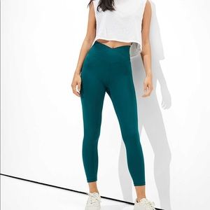 Aerie The Lightweight Everything Crossover Legging